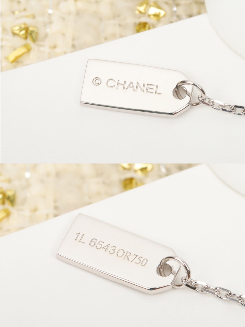 Chanel Necklaces